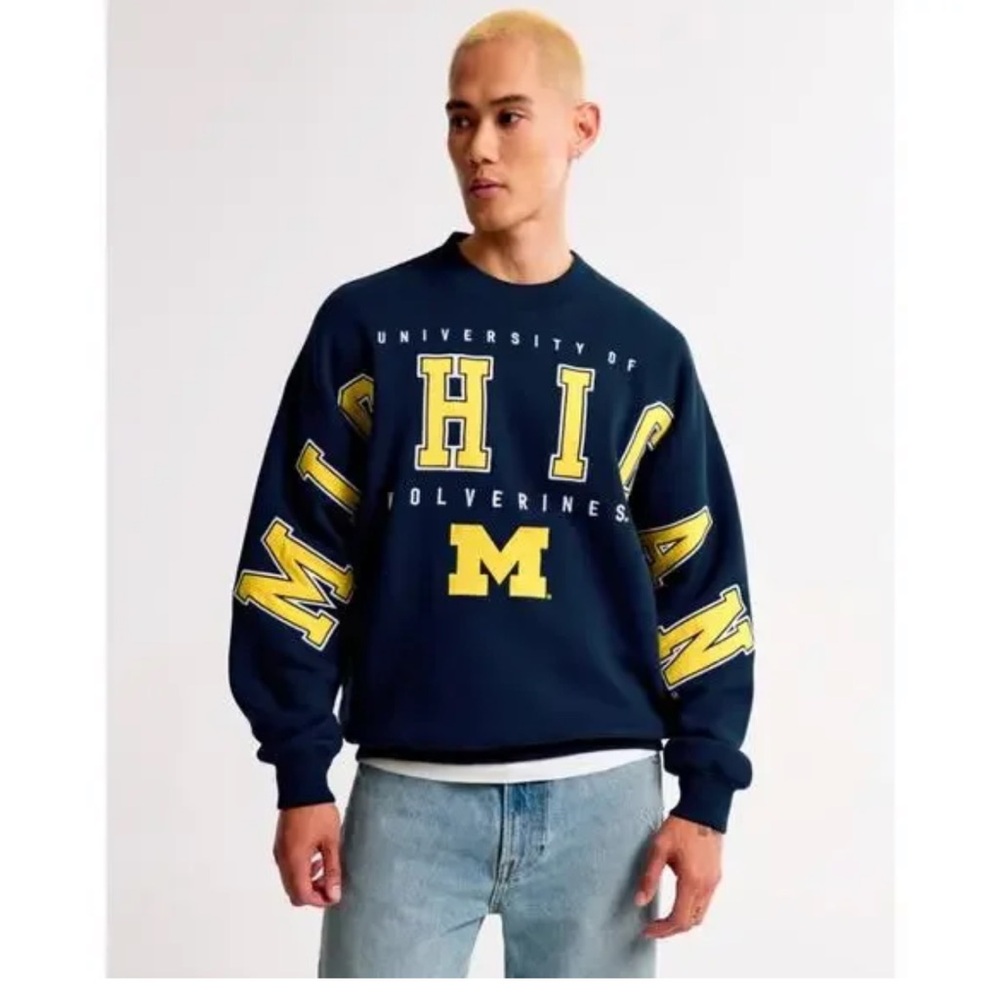 A&F College Vault University of Michigan Navy & Yellow Crewneck Sweater